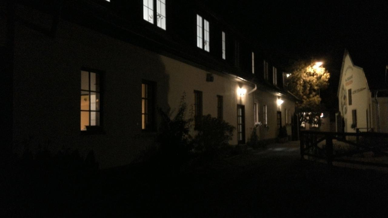 Penzion Na Jizdarne Stary Plzenec Bagian luar foto